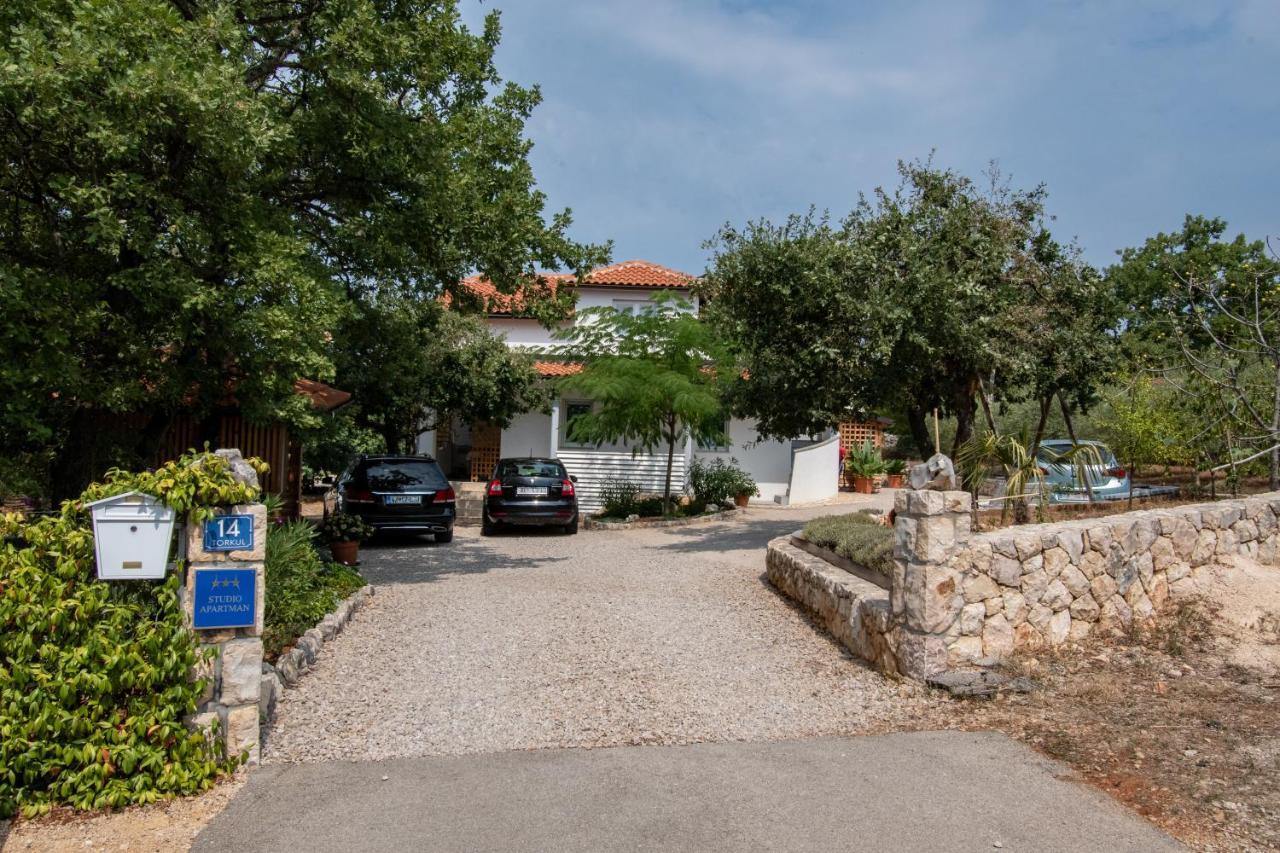 Pinezići Apartments Milena מראה חיצוני תמונה